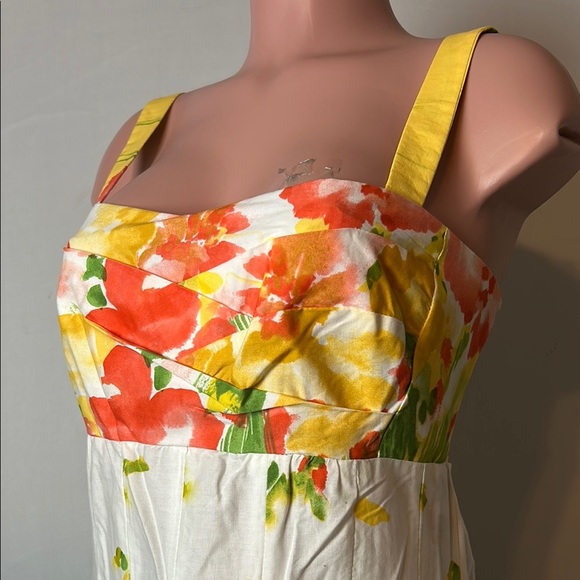 Madison Leigh Women’s Floral Fit & Flare Dress Elastic Back wide strap Size 10 - Picture 5 of 14